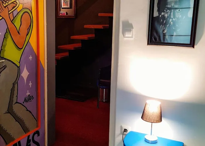 Auberge de jeunesse Sax Pub