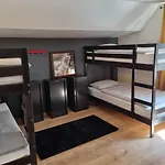Sax Pub Hostel *